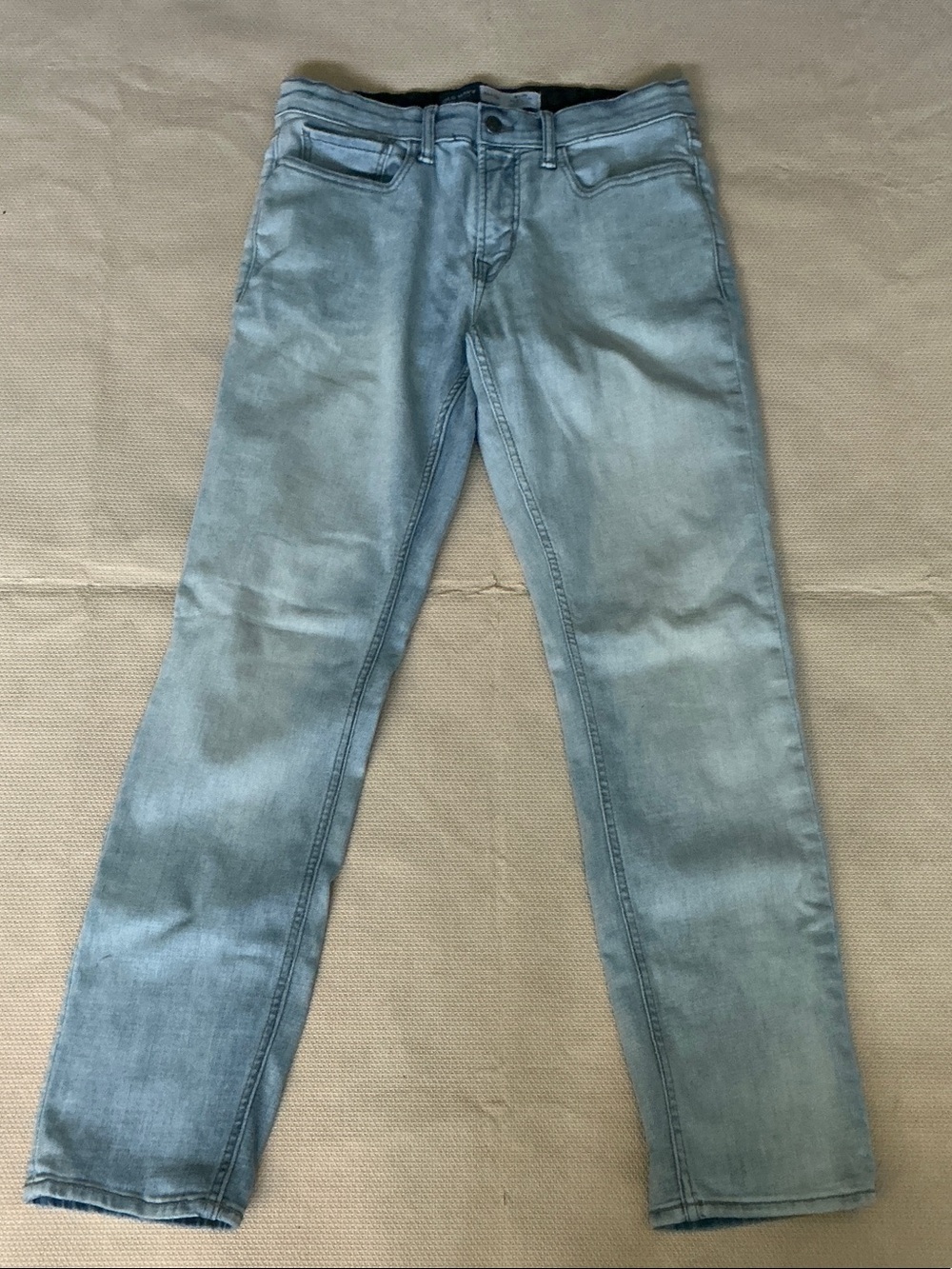 Old Navy Light Blue Slim Straight Men's Jeans 360 stretch